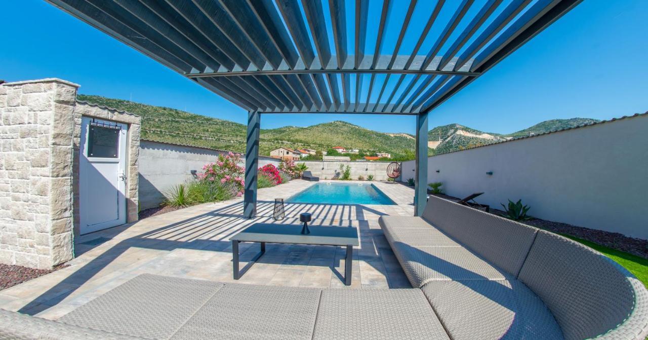 Villa Carpe Diem - With Private Pool Mostar Extérieur photo