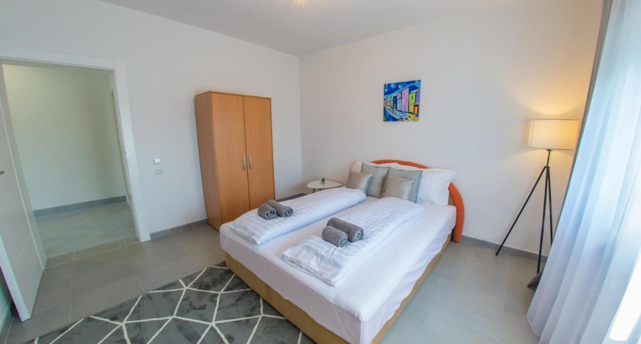 Villa Carpe Diem - With Private Pool Mostar Extérieur photo